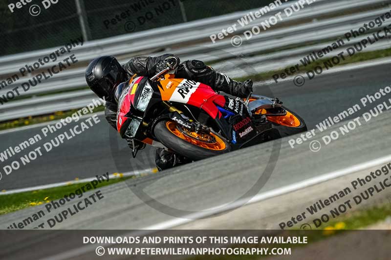 anglesey;brands hatch;cadwell park;croft;donington park;enduro digital images;event digital images;eventdigitalimages;mallory;no limits;oulton park;peter wileman photography;racing digital images;silverstone;snetterton;trackday digital images;trackday photos;vmcc banbury run;welsh 2 day enduro